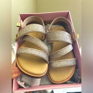 Charles and Keith toddler sandals sparkly strap size U.S. 6.5/7